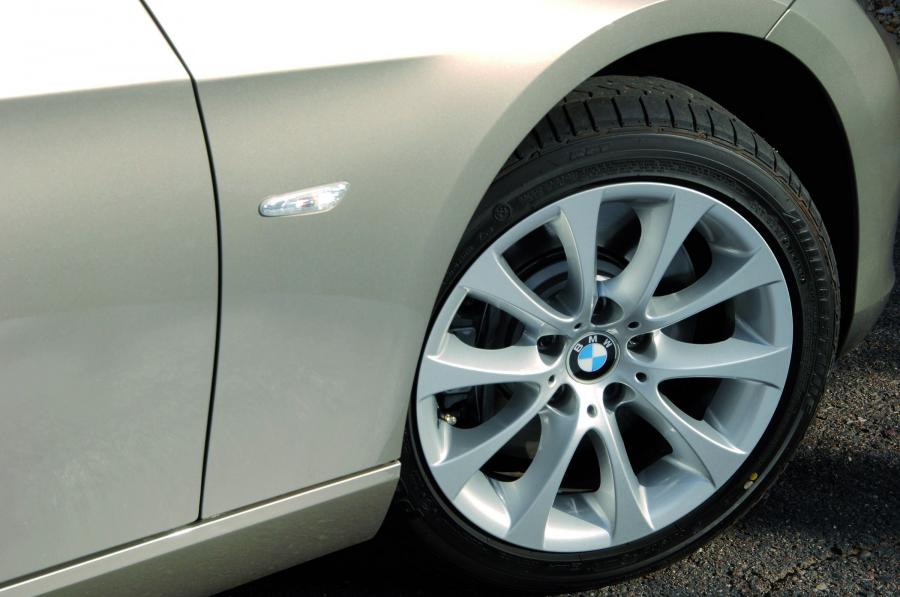  BMW 3-Series Convertible 2007 года  (фото 83 из 239)